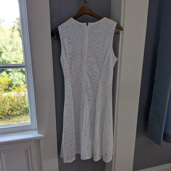 Marina White Lace Mini Dress Size 6, Graduation, Summer, Party - Picture 4 of 4